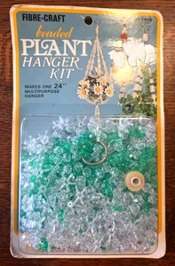 Kit de colgador de plantas con cuentas de fibra artesanal vintage verde y transparente tardío MCM 24" NOS - Imagen 1 de 6