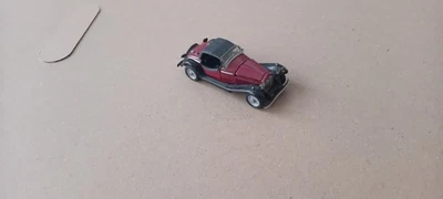 Politoys 1/43 - Alfa Romeo Quattroruote Zagato 532 - Photo 1/4