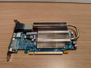 Sapphire Ultimate Radeon HD 6570 1Gb Vram Graphics Card - Picture 1 of 3