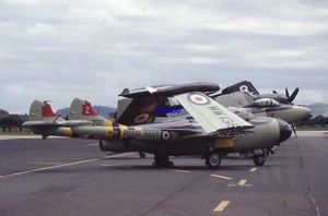 35mm Aircraft Slide Sea Venom WW138 Suez Markings Yeovilton 1993 - Bild 1 von 1