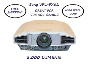Muy bonito proyector Sony VPL-FX52 para juegos/teatro grande - ¡6.000 lúmenes! - Imagen 1 de 5