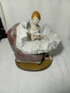 lladro figurines collectibles - Picture 1 of 7