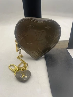 Authentic Louis Vuitton Monogram Vernis Heart Coin Purse Gold/Brown - Image 1 of 4
