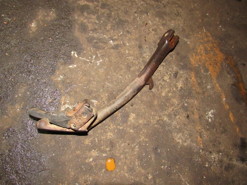 Honda VF1100 C V65 1985 soporte lateral Magna Foto 1 de 1