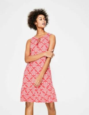 Boden Arabella Floral Jersey Dress in Pink, 12R with 3/4 Sleeve - Image 1 of 4