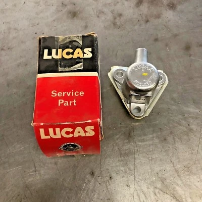 Conjunto de carcasa de válvula de desaceleración, Jaguar XJ6 y XJS 73156, 54739484 Lucas Foto 1 de 4