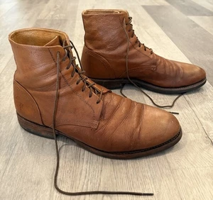 Stivali stringati Frye da uomo in pelle marrone cognac Corey - taglia 10,5 - Foto 1 di 8