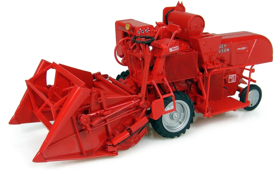 UNIVERSAL HOBBIES - Combine Harvester MASSEY 830 - 1/32 - UH2880 - Image 1 of 1