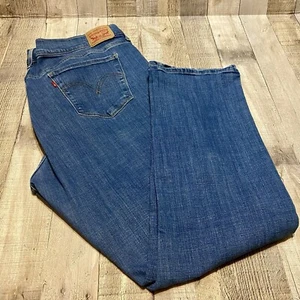 Levis Classic Straight Womens Jeans 20W Regular Fit Very Nice - Picture 1 of 10