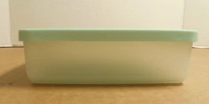 Tupperware Clear Square-A-Way Sandwich Container 670 and Mint Green Lid 671 P13 - Picture 1 of 4