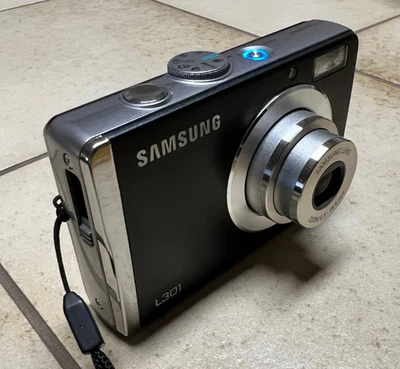 Digitalkamera samsung L301 - 12,2 Megapixel - 3-fach Zoom - Bild 1 von 4