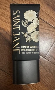 SAINT JANE Luxury Sun Ritual Pore Smoothing SPF30 Sonnenschutz Desert Rose Hibiscus - Bild 1 von 2