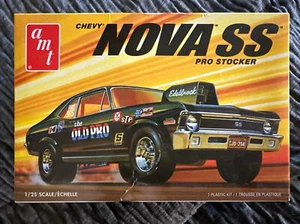 AMT 1/25 1972 Chevy Nova SS Pro Stocker ""The Old Pro"" Modellbausatz 1142M/12 - Bild 1 von 12