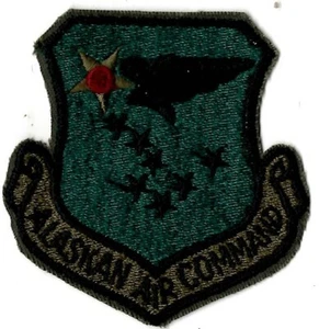 USAF ALASKAN AIR COMMAND MILITARY PATCH - Picture 1 of 1