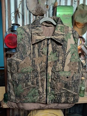 Vintage Winchester Camo Hunting Vest Reversible Brown/ Trebark Insulated Men’s L - Image 1 of 4
