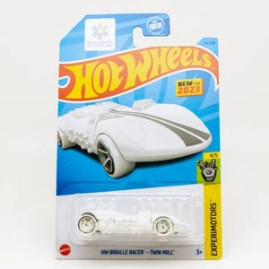 Hot Wheels HW Braille Racer - Twin Mill White #85 - 2023 Experimotors - Bild 1 von 2