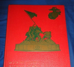 MARINE CORPS RECRUIT DEPOT MCRD PARRIS ISLAND SC PLATOON 361 YEARBOOK 1971 - Picture 1 of 1
