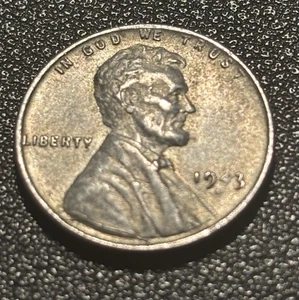 1943 ONE CENT LINCOLN WHEAT - Faded 4 In The Date - Picture 1 of 3