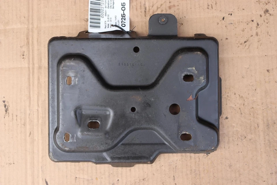 Soporte de soporte de montaje de bandeja de batería auxiliar suburbana Chevy/GMC 2015-2020 OEM Foto 1 de 4