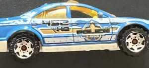 Matchbox 452 Police Chief 2001 diecast 3" coche de policía azul con ventanas amarillas - Imagen 1 de 12