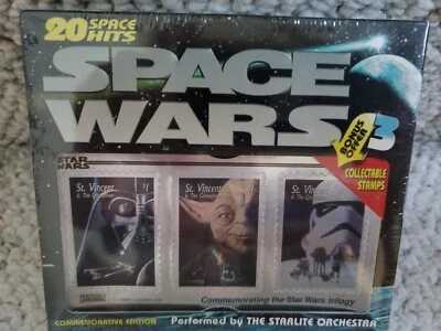 Space Wars 20 Space Hits! 2 Music CDs & 3 Collectible Star Wars Foil Stamps! New - Imagem 1 de 4