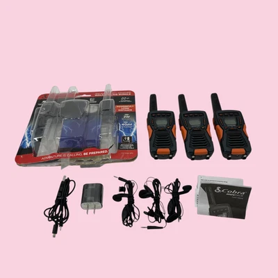 Cobra CXT1095 3PH Two-Way Radios 40 Mile IP67 Walkie Talkies #U1436 (VK) - Image 1 of 4