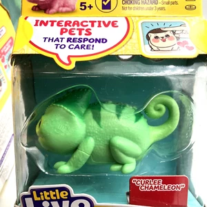 Little Live Pets 2 LOTTO NeeDees Interactive Pets Suoni 2024 NUOVO Camaleonte-Tartaruga - Foto 1 di 12