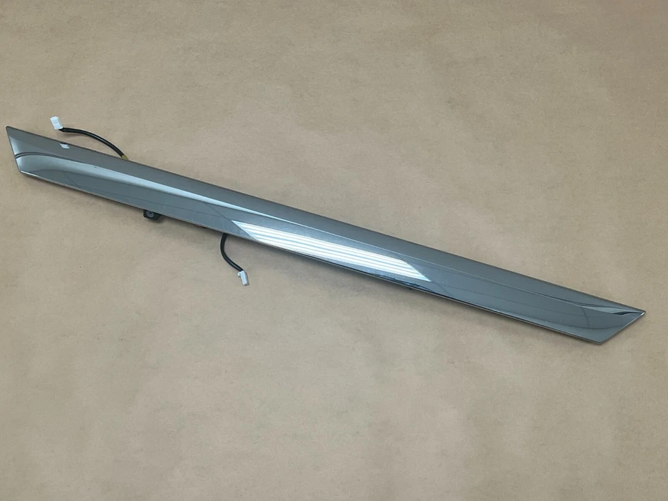 NISSAN QUEST 2011 PUERTA LEVADIZA TRASERA MANIJA ADORNO CROMO CÁMARA 90810-1JE0A Foto 1 de 4