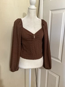 Francesca’s Glo Fashion Brown Mila Balloon Sleeve Top Keyhole S - Picture 1 of 6