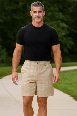 Pantalones Cortos de Golf Clásicos Retro IZOD XFG Perform X Hombres 32 Beige Cuadros Frente Plano Foto 1 de 4