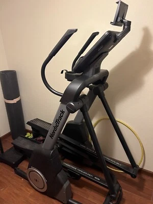 Entrenador NordicTrack Freestride FS7i Muy bajo uso SOLO RECOGIDA LOCAL Phoenix, AZ Foto 1 de 4