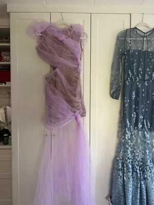 不对称仙女网纱荷叶边薄纱长舞会礼服 — 第 1/4 张图片