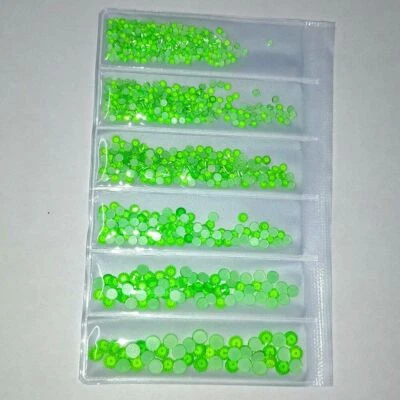 Luminoso neón sin hotfix estrás respaldo plano cristal fluorescente hallazgo de joyas Foto 1 de 4