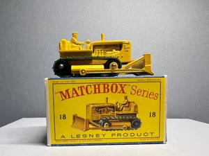 Matchbox Regular Wheels # 18 CATERPILLAR BULLDOZER *BPW* - Picture 1 of 10