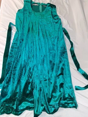 Vestido largo vintage cosido a mano aplastado Velevet sin mangas para niñas Foto 1 de 4