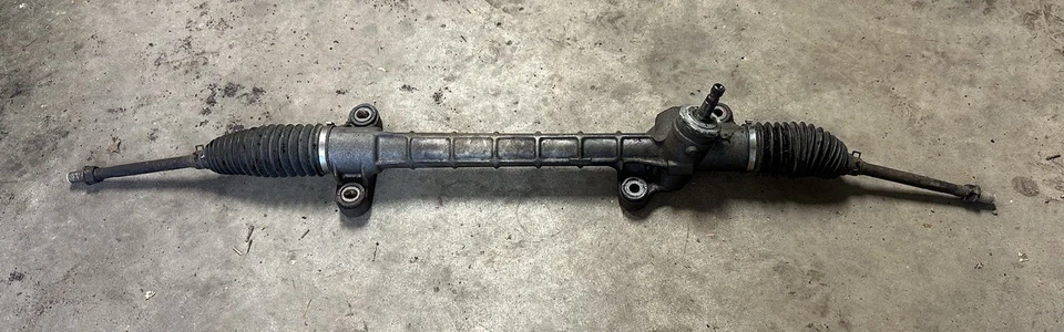  STEERING GEAR RACK AND PINION fits TOYOTA PRIUS 2004 - 2009 - Изображение 1 из 1