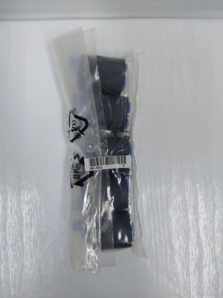 Genuine Hp RM2-5642-000 Feed/separation rollers - 5 pack - Grey - Image 1 of 4