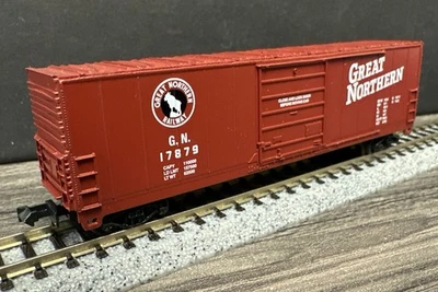 Life-Like N Scale #7322 50’ Box Car Great Northern NOS - Image 1 of 3