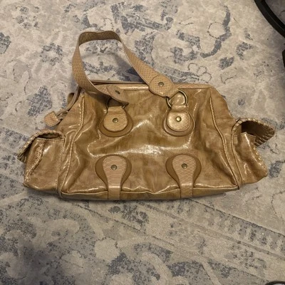 Bolso de mano para mujer Metro 7 con asa superior imitación cocodrilo marrón claro con cremallera Foto 1 de 2