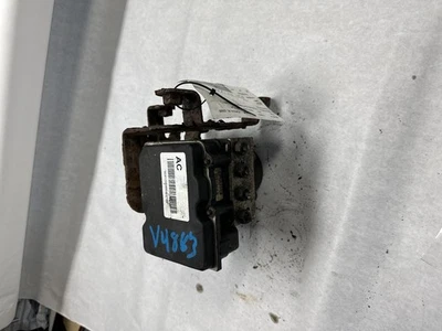 Used ABS Pump and Motor Assembly fits: 2008 Gmc Yukon xl 1500 Assembly LH frame - Image 1 of 4