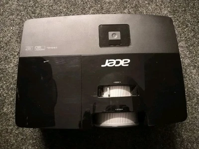 Acer Beamer DNX1303 DLP - Bild 1 von 3