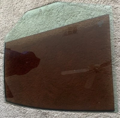 2007 BMW 525i 528i REAR RIGHT WINDOW GLASS OEM 04 05 06 07 08 09 10 - Imagem 1 de 4