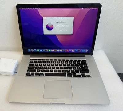 Apple MacBook Pro 15" Retina (mediados de 2015) i7 2,5 GHz 16 GB RAM 256 GB SSD Monterey Foto 1 de 4