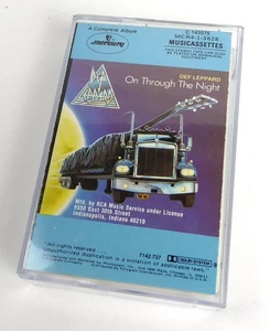 Musikkassette - DEF LEPPARD - On through the Night -  Tape MC - Bild 1 von 1