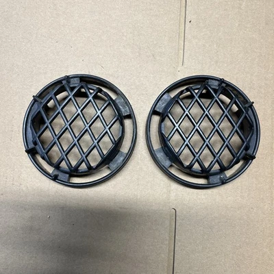 Suzuki XL-7 2007 2008 2009 luz antiniebla parrilla cubiertas parachoques montado pieza OEM Foto 1 de 2