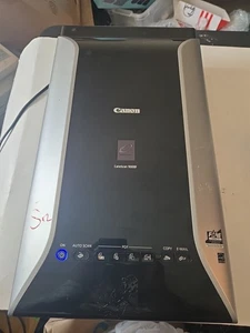 Canon CanoScan 9000F Flatbed Scanner W/ Cable Used Working AC100V - Picture 1 of 5