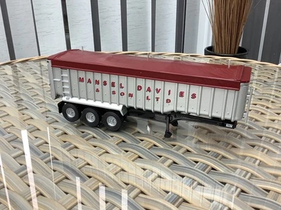 CORGI MODEL 1:50 - MANSEL DAVIES TIPPER WITH BOX (no cab) - Image 1 of 4