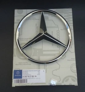 Mercedes-Benz Chrome Front Grill Star Emblem for C-Class, E-Class 2008-2013 - Picture 1 of 1