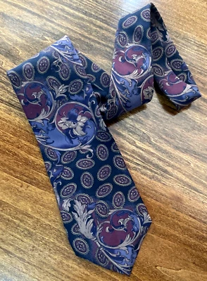 Corbata para hombre Claybrooke patrón floral ovalada 100 % seda negra azul borgoña Foto 1 de 4