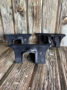 SPRINGFREE TRAMPOLINE POLE CLIPS FOR SALE - SPARE PARTS USED - SALE for ONE ONLY - Picture 1 of 3
